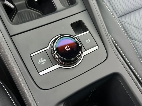 New 2026 Volkswagen Tiguan SE R-Line image 28