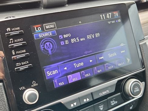 Used 2019 Honda Civic EX image 18