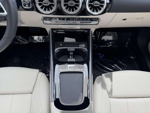 Certified 2026 Mercedes-Benz GLA 250 4MATIC image 14