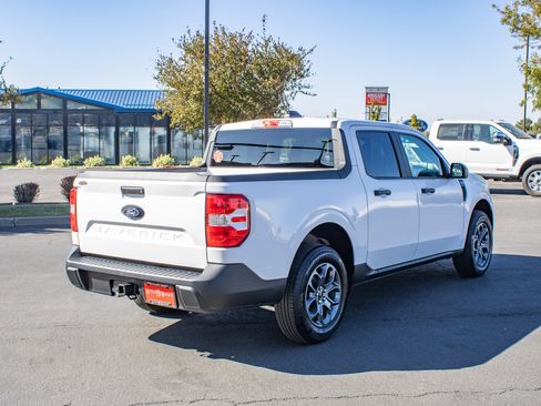 Used 2025 Ford Maverick XLT w/ Equipment Group 302A AWD/4WD image 8