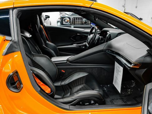 Used 2022 Chevrolet Corvette Stingray Premium Cpe w/ Z51 Performance Package image 41