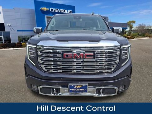 Used 2025 GMC Sierra 1500 Denali AWD/4WD image 24