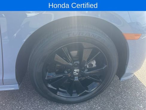 Certified 2023 Honda Odyssey Sport image 9
