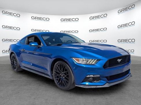 Used 2017 Ford Mustang GT Premium w/ GT Performance Package RWD image 1