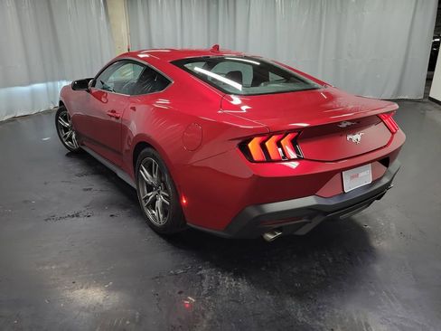 Used 2024 Ford Mustang Coupe image 6