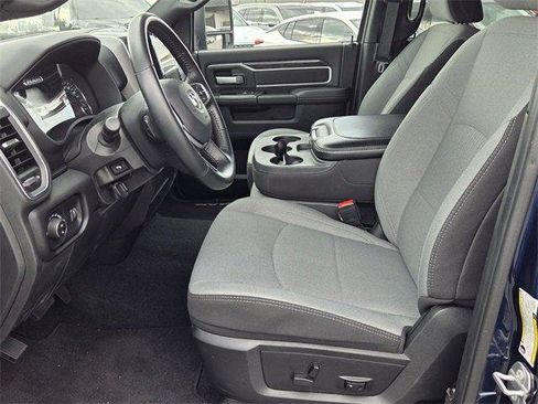 Used 2024 RAM 2500 Big Horn w/ Level 2 Equipment Group image 9