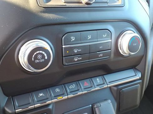 New 2026 GMC Sierra 1500 Pro w/ Pro Value Package AWD/4WD image 17