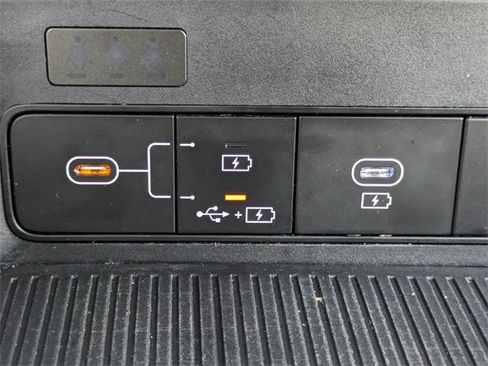 Used 2024 Hyundai Kona SEL image 21