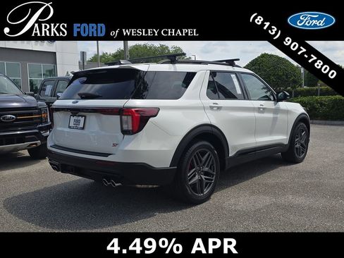 Certified 2025 Ford Explorer ST w/ Sun And Sound Package AWD/4WD image 4