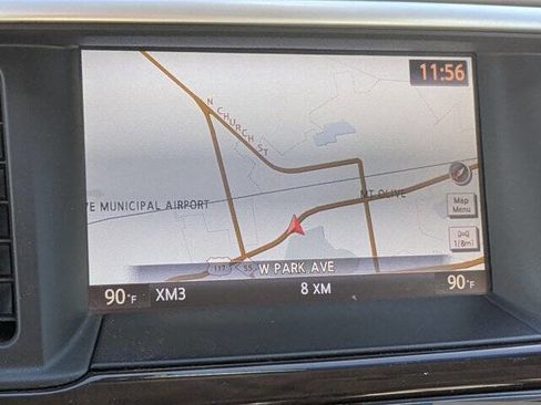 Used 2015 Nissan Pathfinder SL w/ SL Premium Package image 24