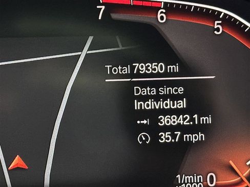 Used 2019 BMW X5 xDrive50i w/ M Sport Package image 26