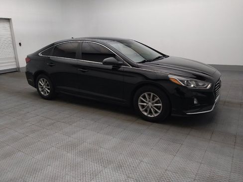 Used 2019 Hyundai Sonata SE w/ Cargo Package FWD image 11