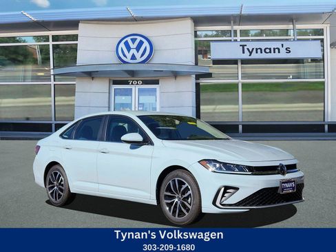 New 2025 Volkswagen Jetta SE image 1