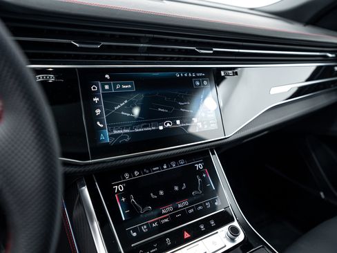New 2026 Audi Q8 Prestige image 12