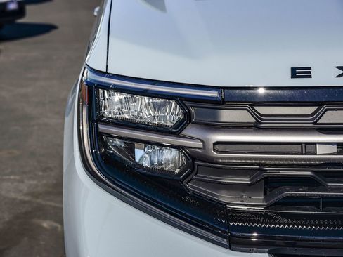 New 2025 Ford Expedition Tremor image 10