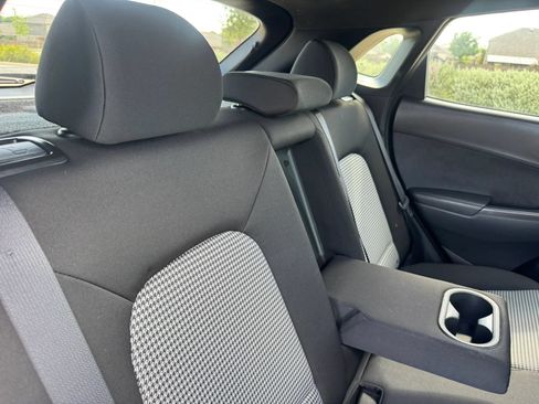 Used 2021 Hyundai Kona Night AWD/4WD image 36