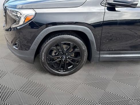 Used 2020 GMC Terrain SLT w/ Preferred Package AWD/4WD image 35