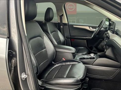 Used 2022 Ford Escape SEL w/ Class II Trailer Tow Package image 26