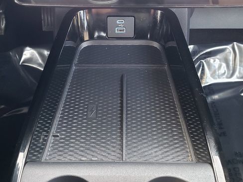 Used 2021 Ford Mustang Mach-E Premium image 24