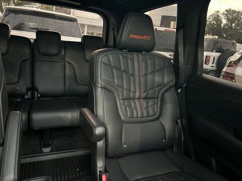 Used 2026 Nissan Armada PRO-4X AWD/4WD image 14