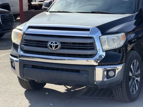 Used 2015 Toyota Tundra SR5 w/ SR5 Upgrade Package image 11