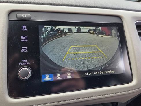 Used 2019 Honda HR-V EX image 24
