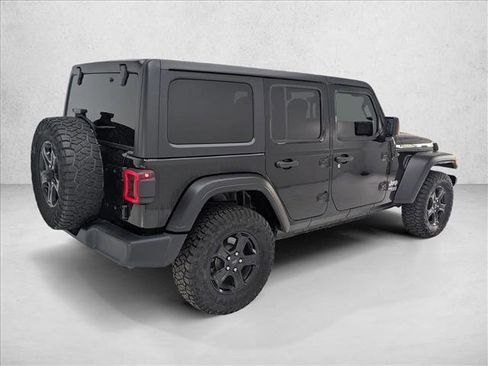 Used 2019 Jeep Wrangler Unlimited Sport S AWD/4WD image 5