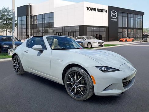 New 2026 MAZDA MX-5 Miata RF Grand Touring RWD image 1