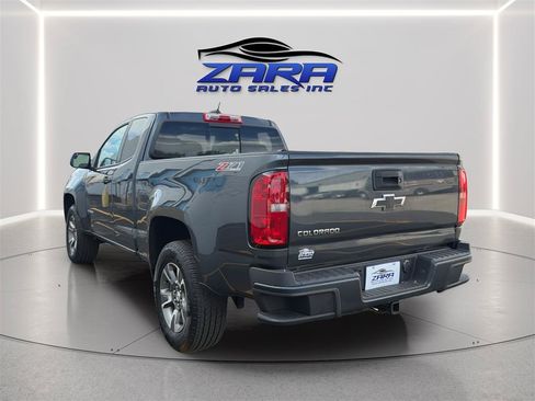 Used 2016 Chevrolet Colorado Z71 AWD/4WD image 5