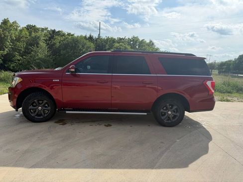 Used 2019 Ford Expedition Max XLT w/ Equipment Group 202A image 10