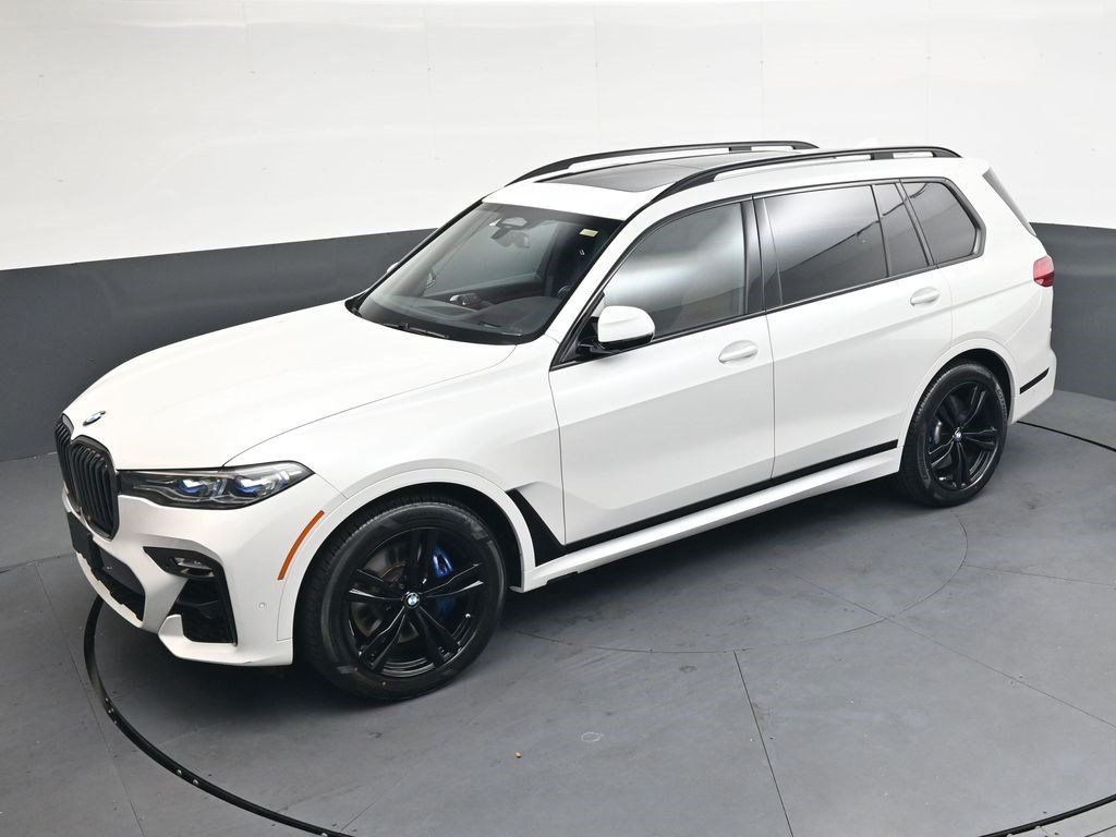 Used 2022 BMW X7 M50i AWD/4WD image 25