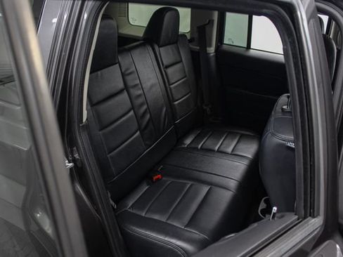 Used 2017 Jeep Patriot 75th Anniversary w/ Power Value Group AWD/4WD image 23