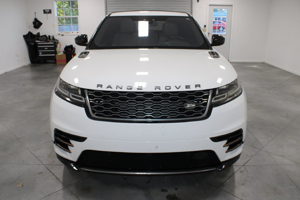 Used 2019 Land Rover Range Rover Velar R-Dynamic SE AWD/4WD image 3