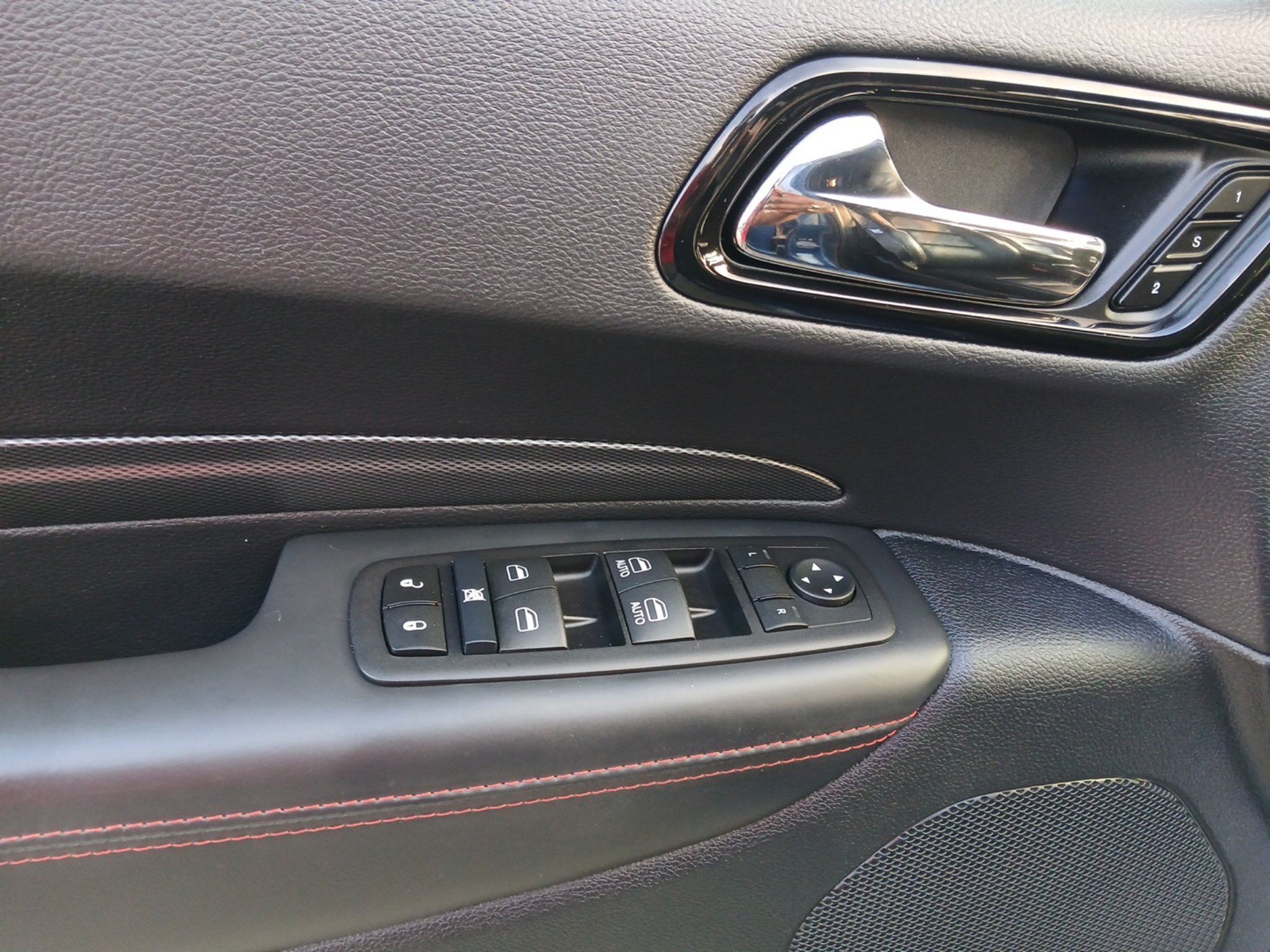 Used 2024 Dodge Durango GT RWD image 10