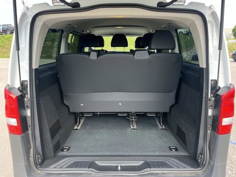 Used 2023 Mercedes-Benz Metris Passenger image 10