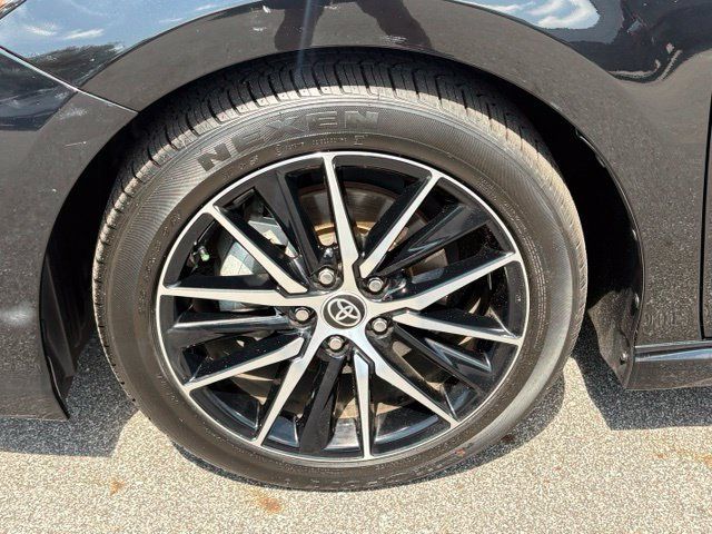Used 2022 Toyota Camry SE FWD image 26