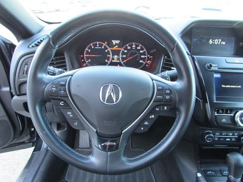 Used 2019 Acura ILX FWD image 9