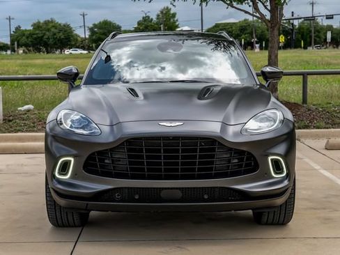 Used 2021 Aston Martin DBX AWD/4WD image 5