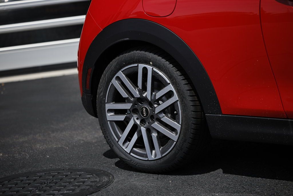 New 2026 MINI Cooper 2-Door Hardtop FWD image 6