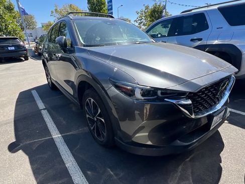 Used 2022 MAZDA CX-5 AWD 2.5 S w/ Premium Plus Pkg image 3