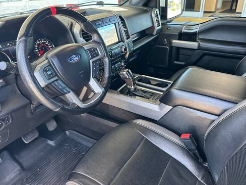 Used 2018 Ford F150 Raptor w/ Equipment Group 802A Luxury AWD/4WD image 9