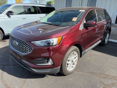 Used 2024 Ford Edge SEL w/ Convenience Package