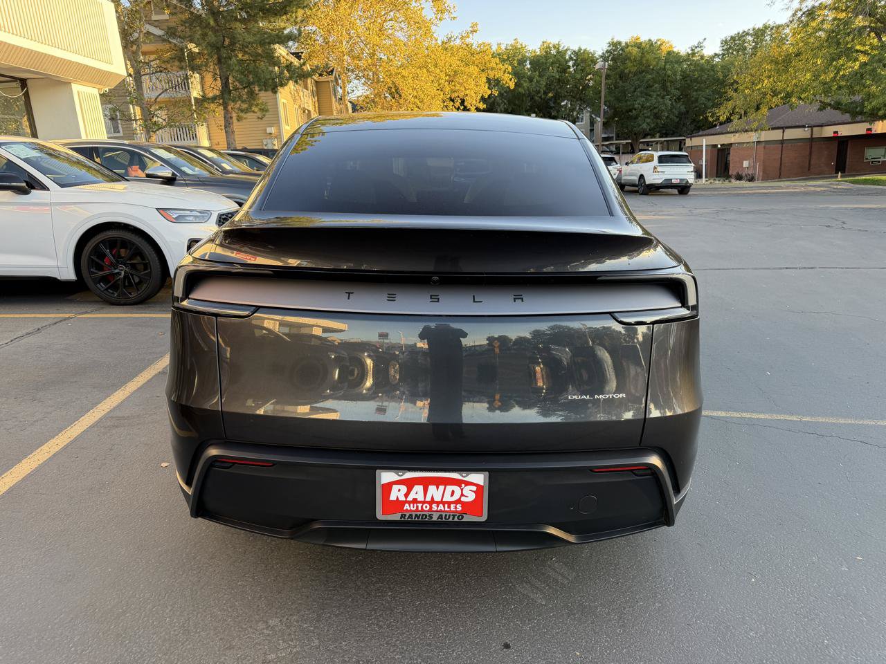 Used 2026 Tesla Model Y Long Range AWD/4WD image 9