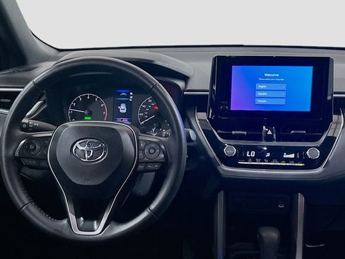 Used 2024 Toyota Corolla Cross AWD Hybrid image 18