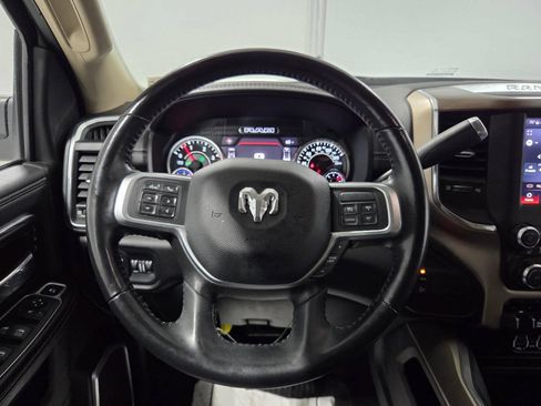 Used 2022 RAM 2500 Laramie AWD/4WD image 13