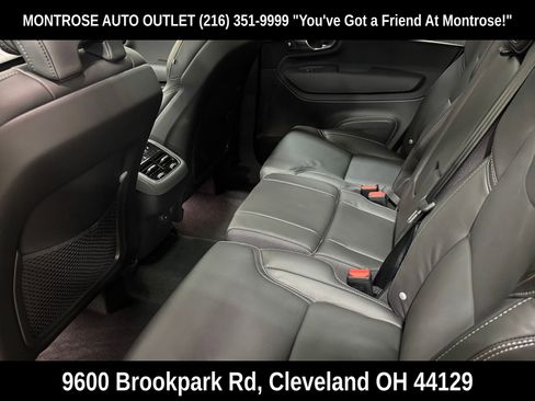 New 2026 Volvo XC90 B6 Ultra w/ Protection Package image 31