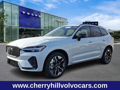 New 2026 Volvo XC60 B5 Plus w/ Protection Package Premier image 2