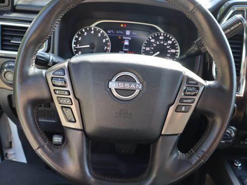 Used 2023 Nissan Titan Platinum Reserve w/ Moonroof Package AWD/4WD image 35