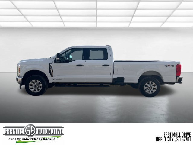 Used 2024 Ford F250 XLT AWD/4WD image 2