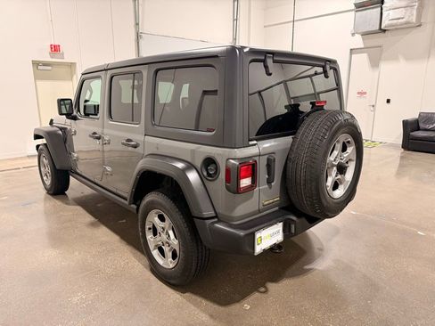 Used 2021 Jeep Wrangler Unlimited Sport image 7